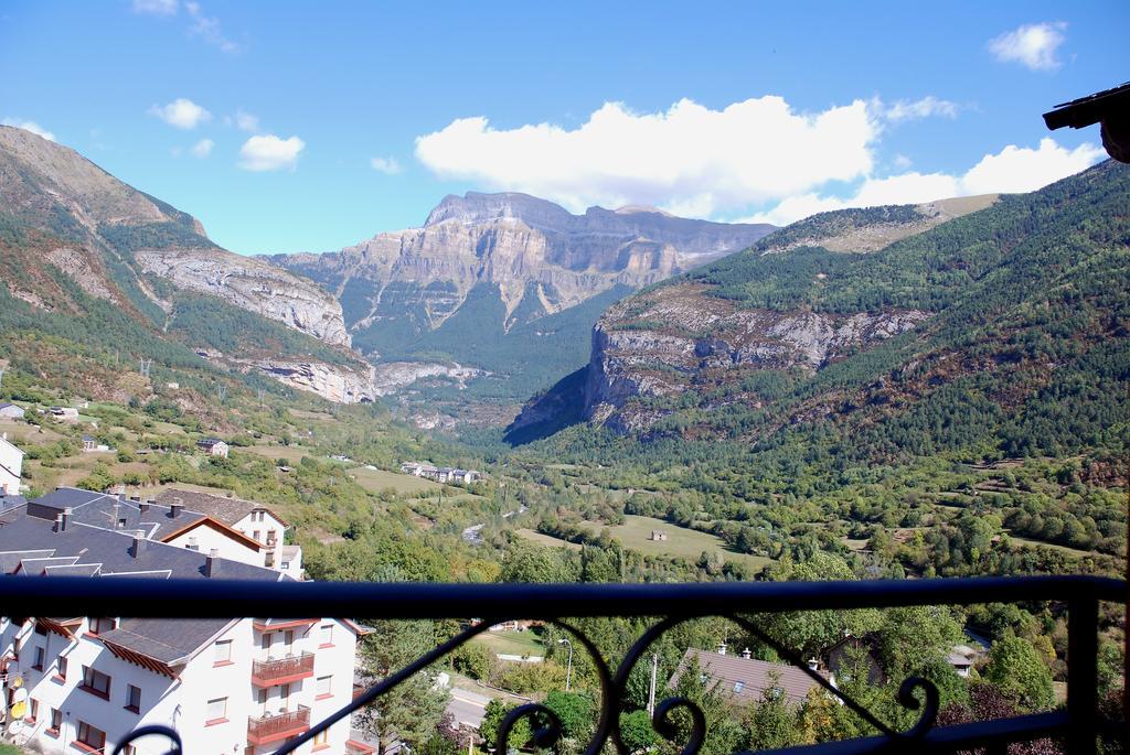 Apartamento El Patio Casa Cajal Torla Luaran gambar